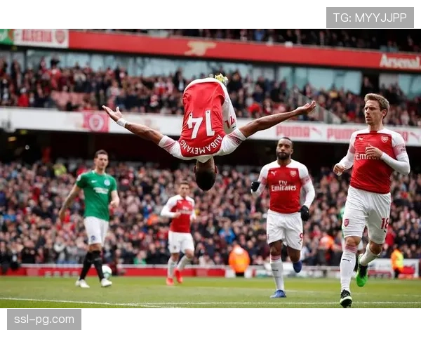 英超焦点战：阿森纳客场力克伯恩利再添三分稳固榜首位置